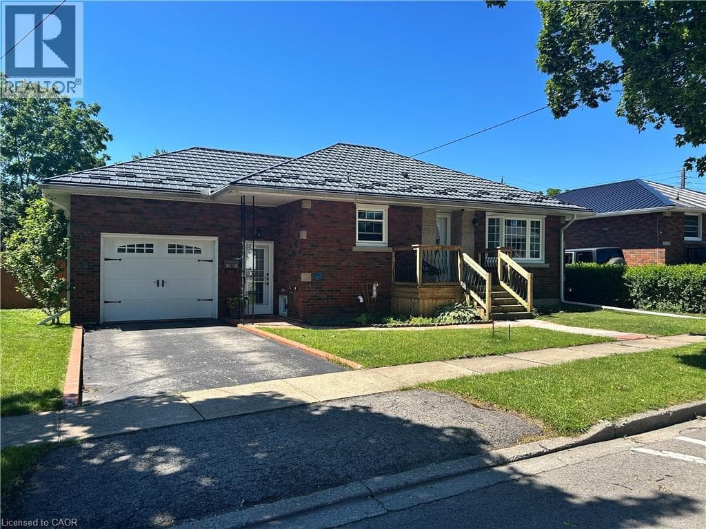 Single Family at 52 CARTER Street, Port Colborne, Ontario - Photo 2 - RE/MAX Garden City Realty