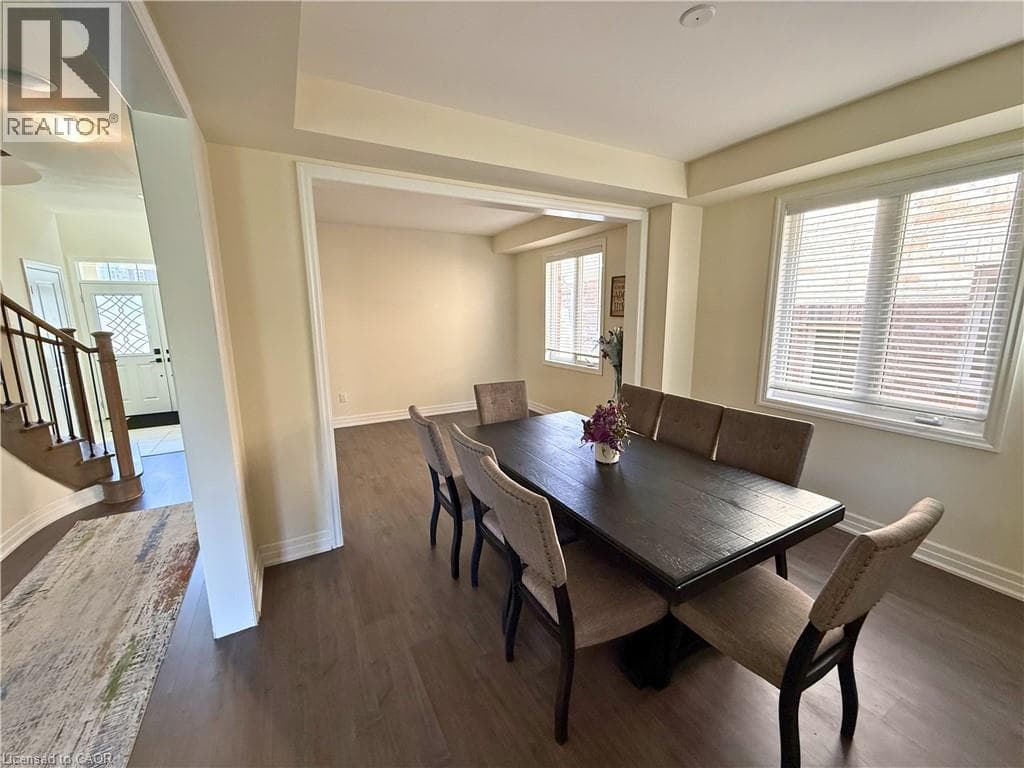 Single Family at 9462 TALLGRASS Avenue, Niagara Falls, Ontario - Photo 9 - RE/MAX Garden City Realty