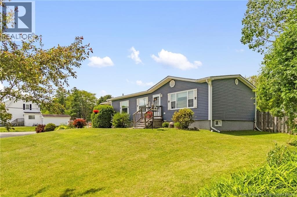 Single Family at , Lincoln, New Brunswick - Photo 3 - RE/MAX Garden City Realty