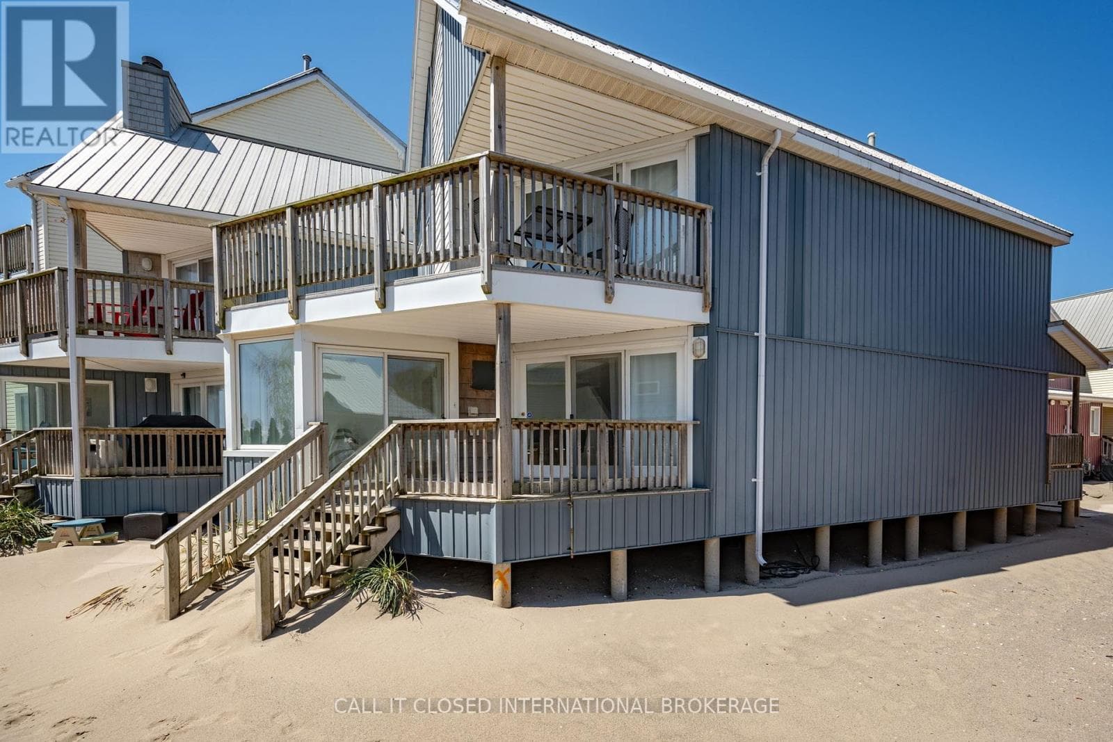 3- 374 Edith Cavell Boulevard