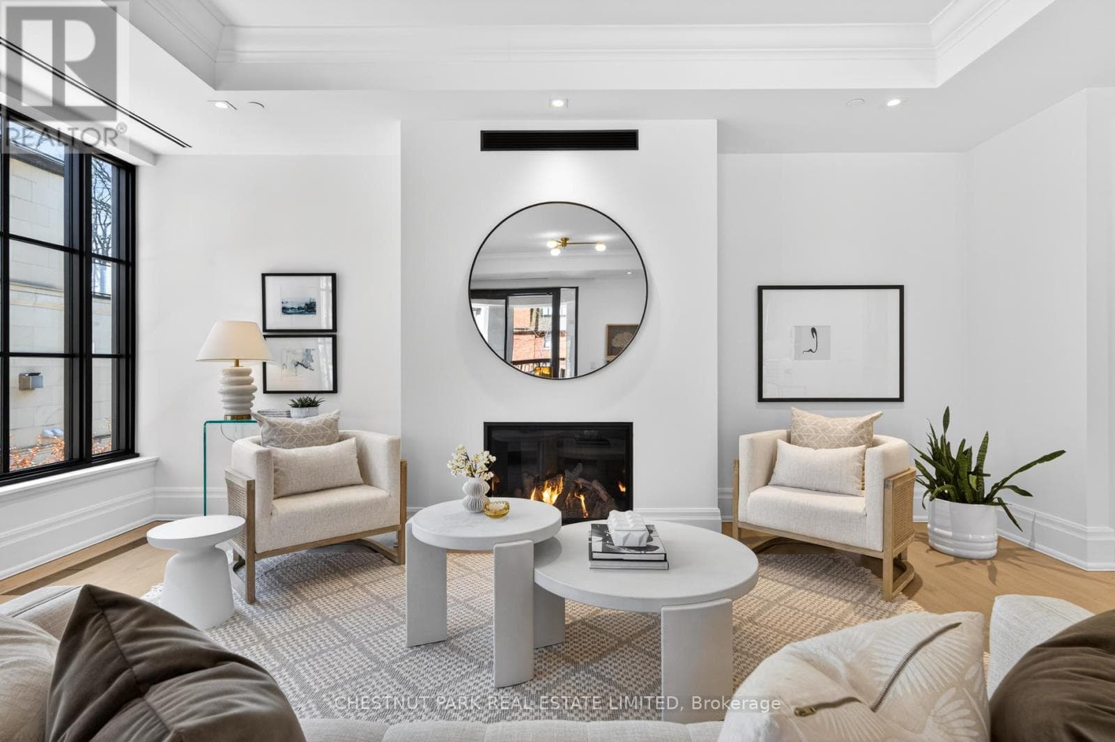 Single Family at 202- 77 Clarendon Avenue, Toronto (Casa Loma), Ontario - Photo 6 - RE/MAX Garden City Realty