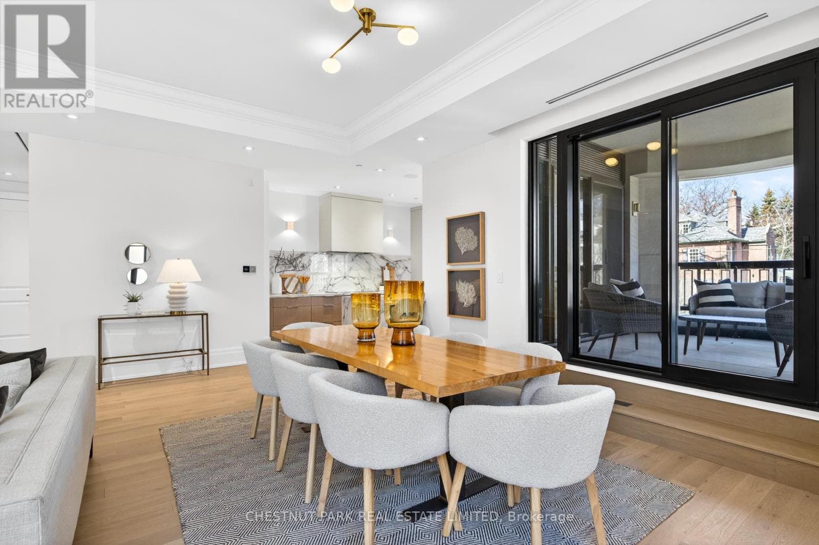 Single Family at 202- 77 Clarendon Avenue, Toronto (Casa Loma), Ontario - Photo 8 - RE/MAX Garden City Realty