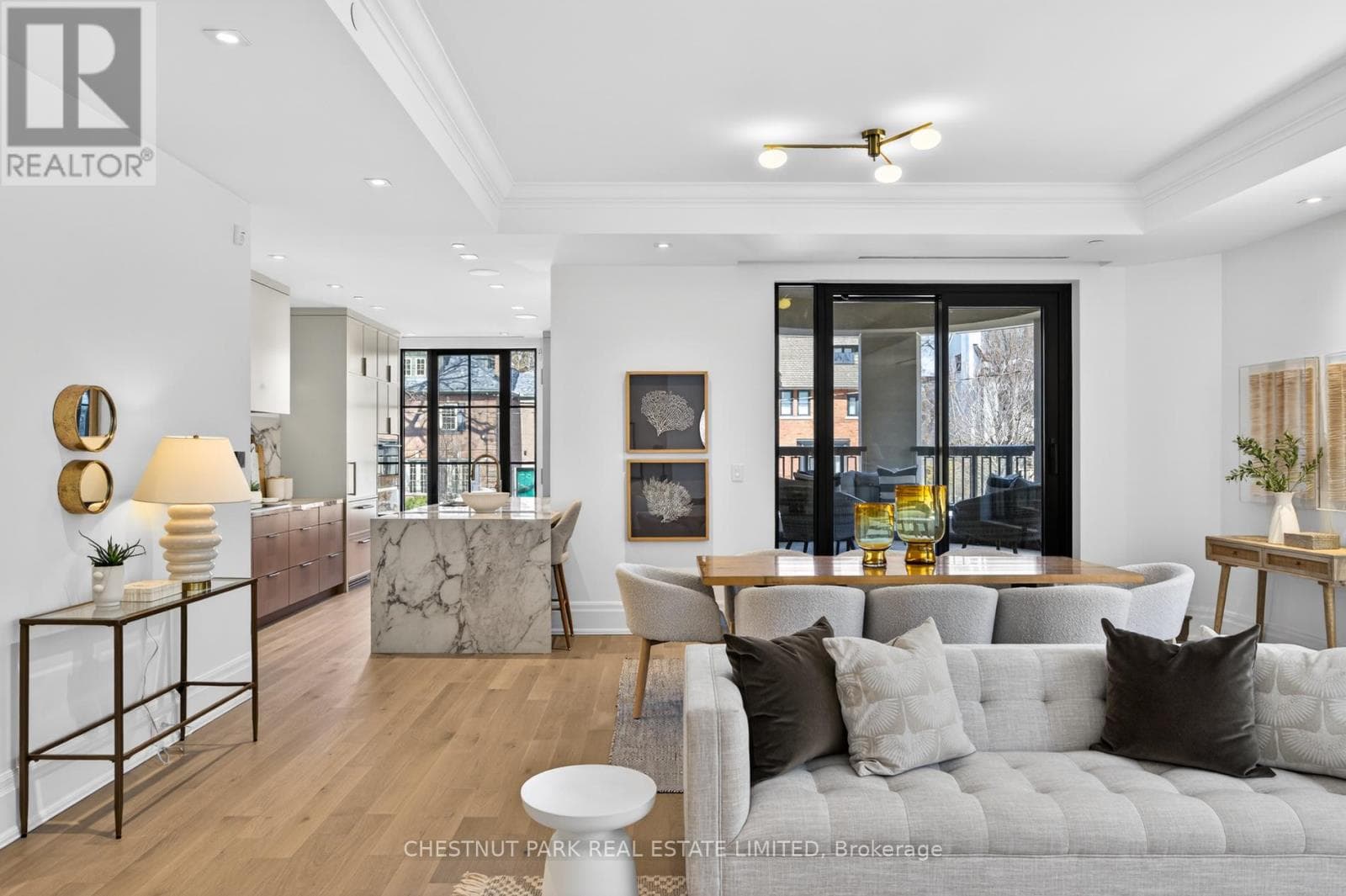 Single Family at 202- 77 Clarendon Avenue, Toronto (Casa Loma), Ontario - Photo 9 - RE/MAX Garden City Realty
