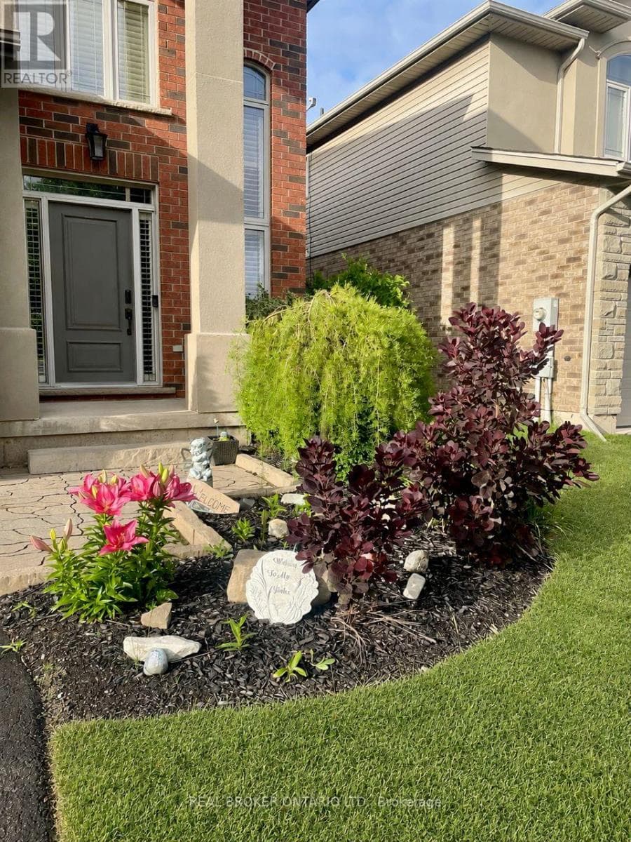 Single Family at 50 Gaiser Road, Welland (Coyle Creek), Ontario - Photo 3 - RE/MAX Garden City Realty