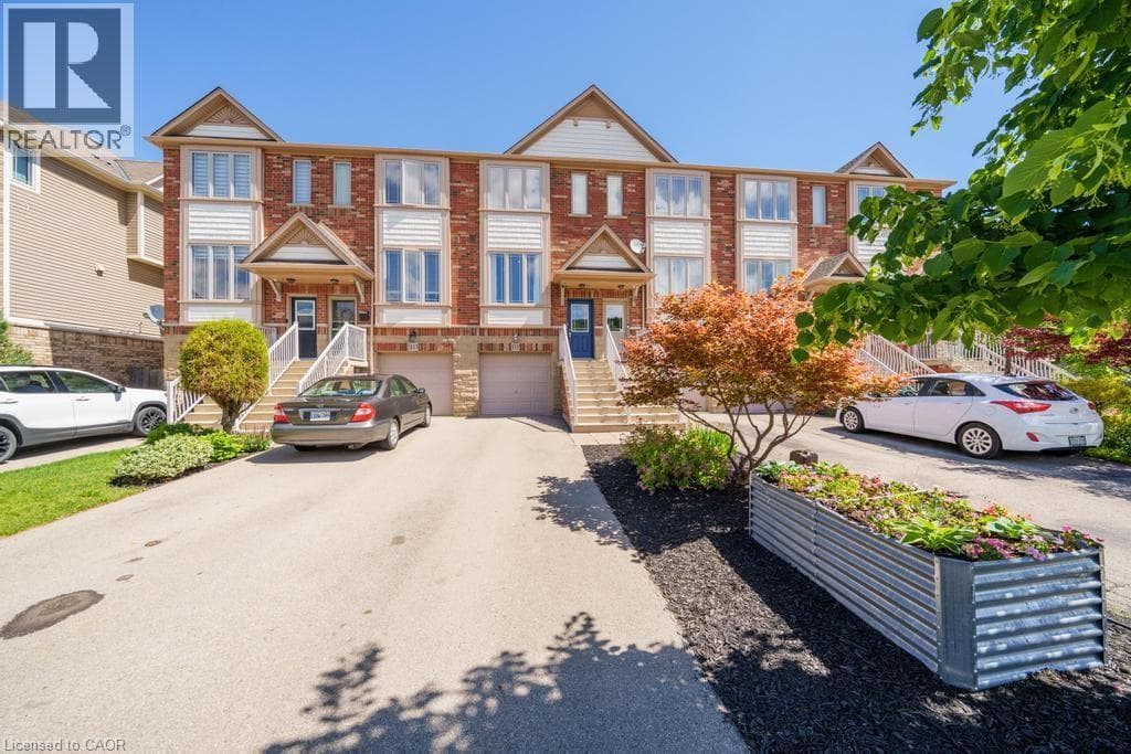 Single Family at 115 WILLOW Lane, Grimsby, Ontario - Photo 2 - RE/MAX Garden City Realty