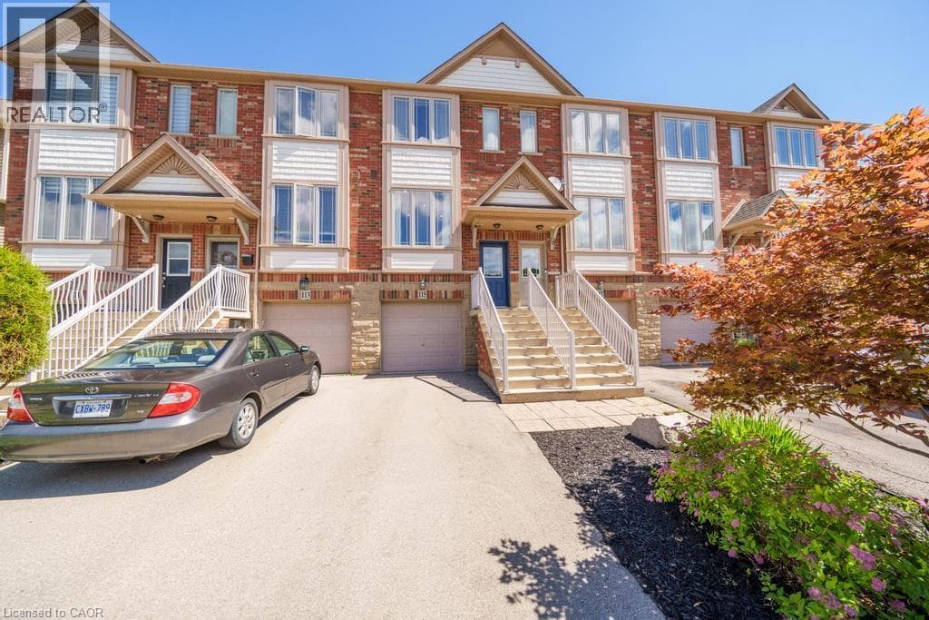 Single Family at 115 WILLOW Lane, Grimsby, Ontario - Photo 4 - RE/MAX Garden City Realty