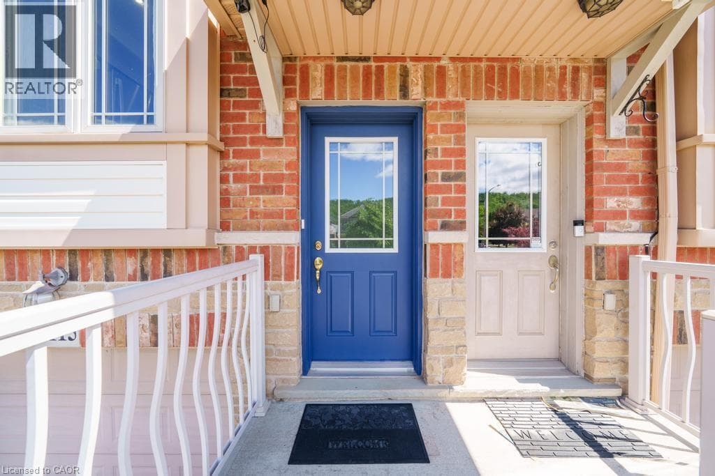 Single Family at 115 WILLOW Lane, Grimsby, Ontario - Photo 7 - RE/MAX Garden City Realty