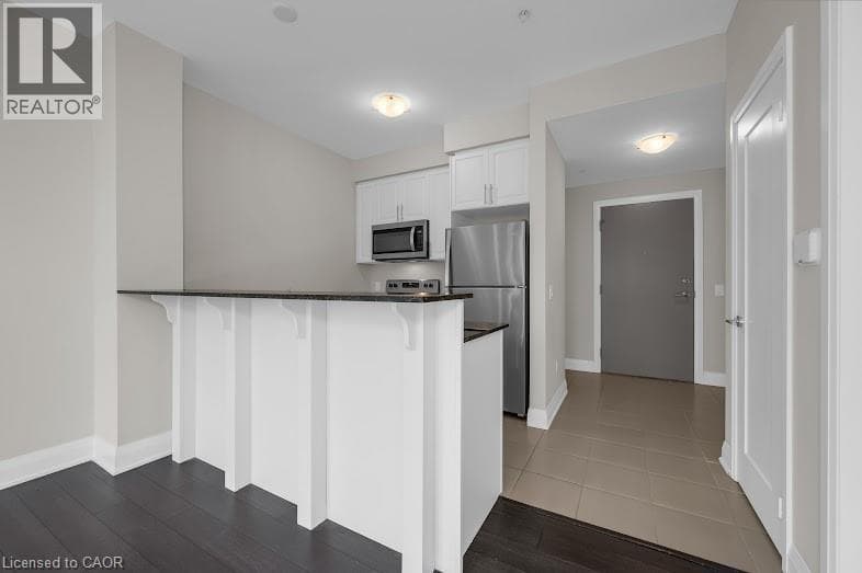 Single Family at 320- 16 CONCORD Place, Grimsby, Ontario - Photo 3 - RE/MAX Garden City Realty