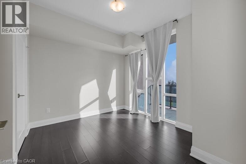 Single Family at 320- 16 CONCORD Place, Grimsby, Ontario - Photo 6 - RE/MAX Garden City Realty