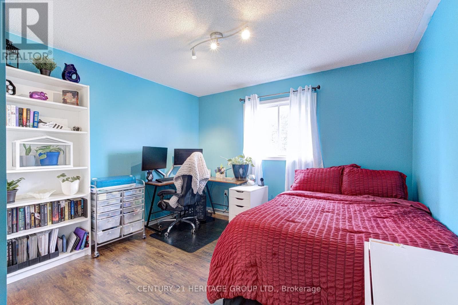 Single Family at 6- 49 Riverley Lane, New Tecumseth (Alliston), Ontario - Photo 8 - RE/MAX Garden City Realty