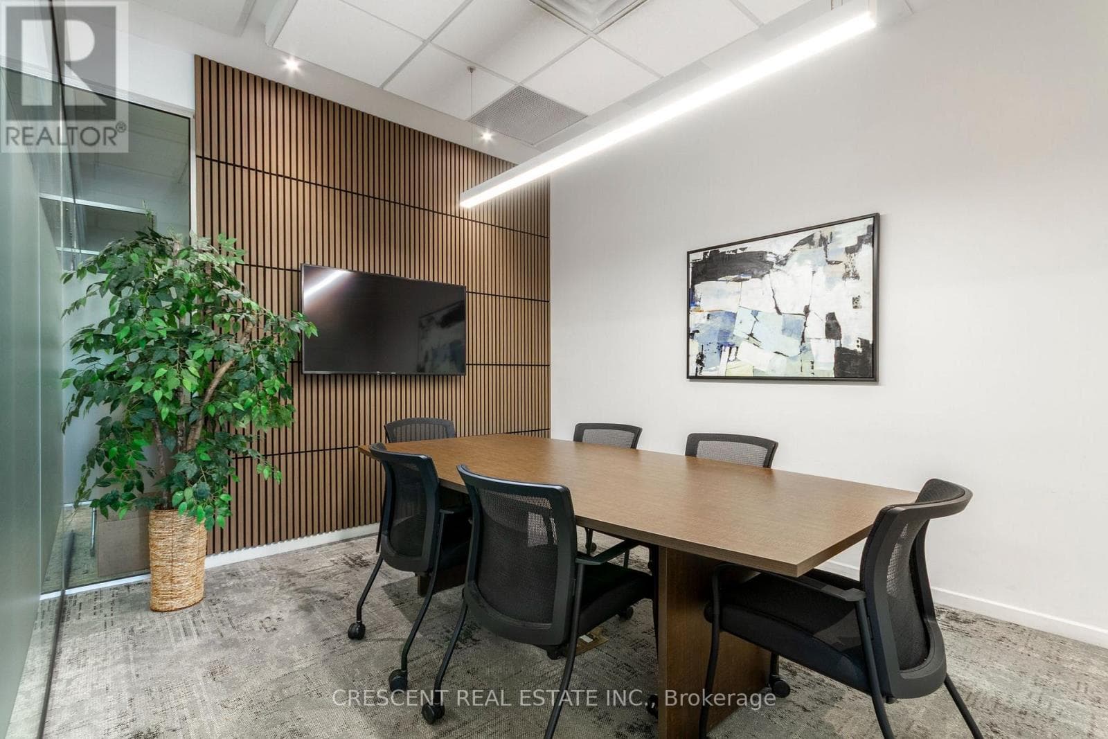 Office at Cubicle 4- 347 Jane Street, Toronto (Runnymede-Bloor West Village), Ontario - Photo 3 - RE/MAX Garden City Realty