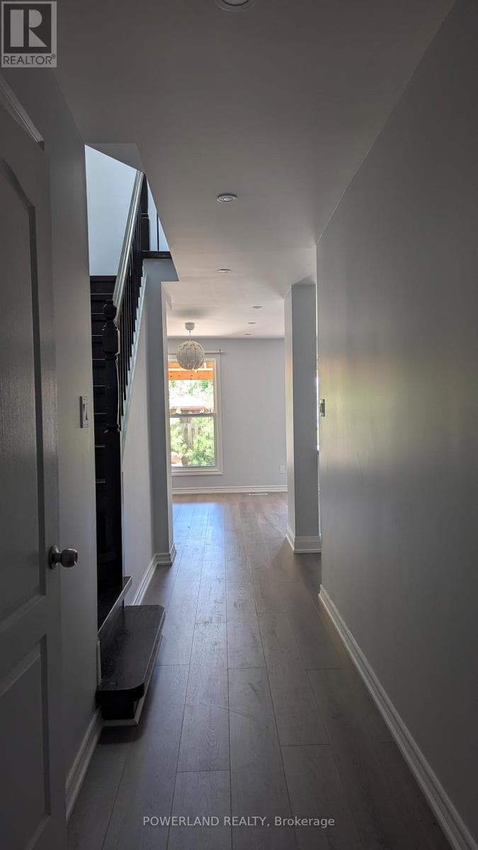 Single Family at 134 Dunbar Crescent, Markham (Milliken Mills East), Ontario - Photo 2 - RE/MAX Garden City Realty