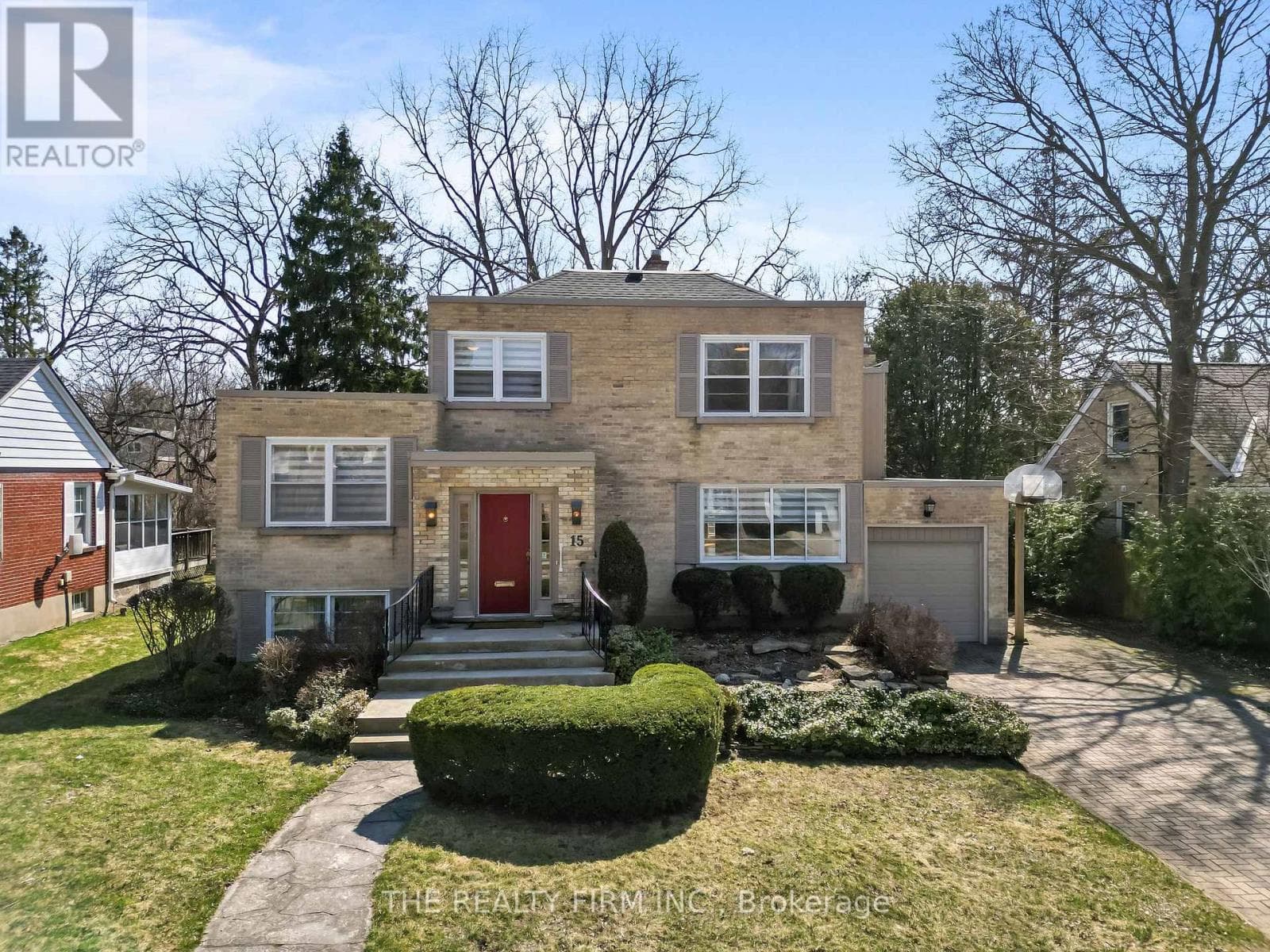 15 Mayfair Drive