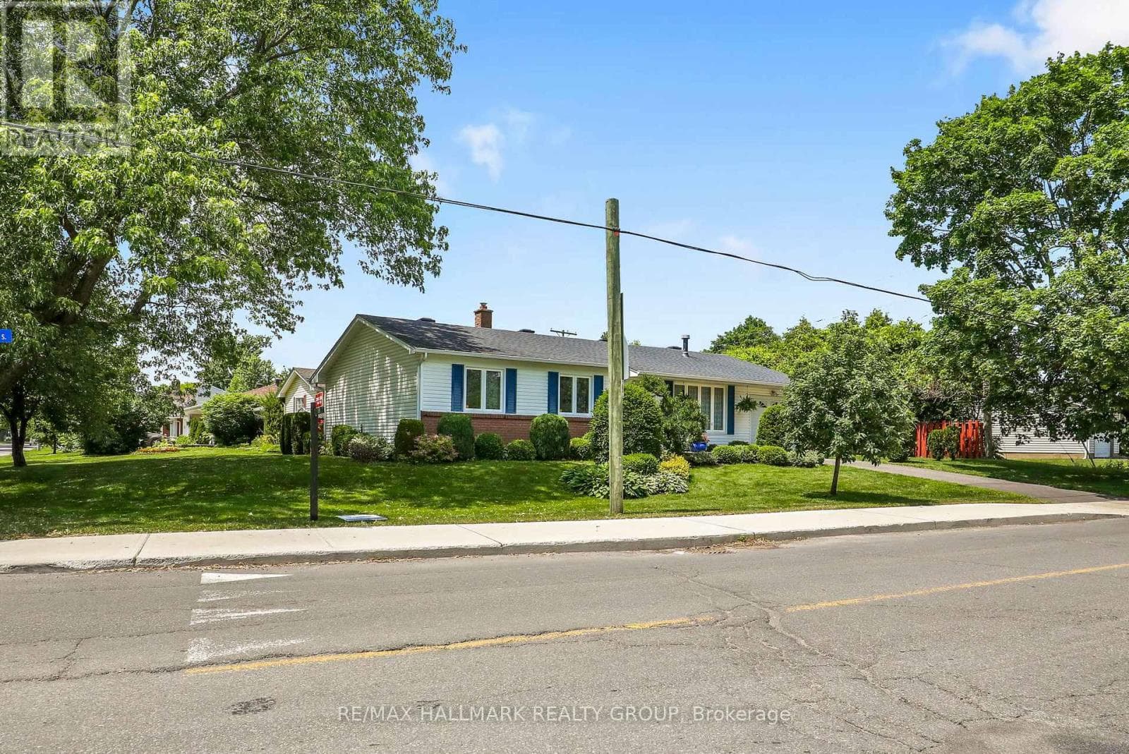 3242 Albion Road