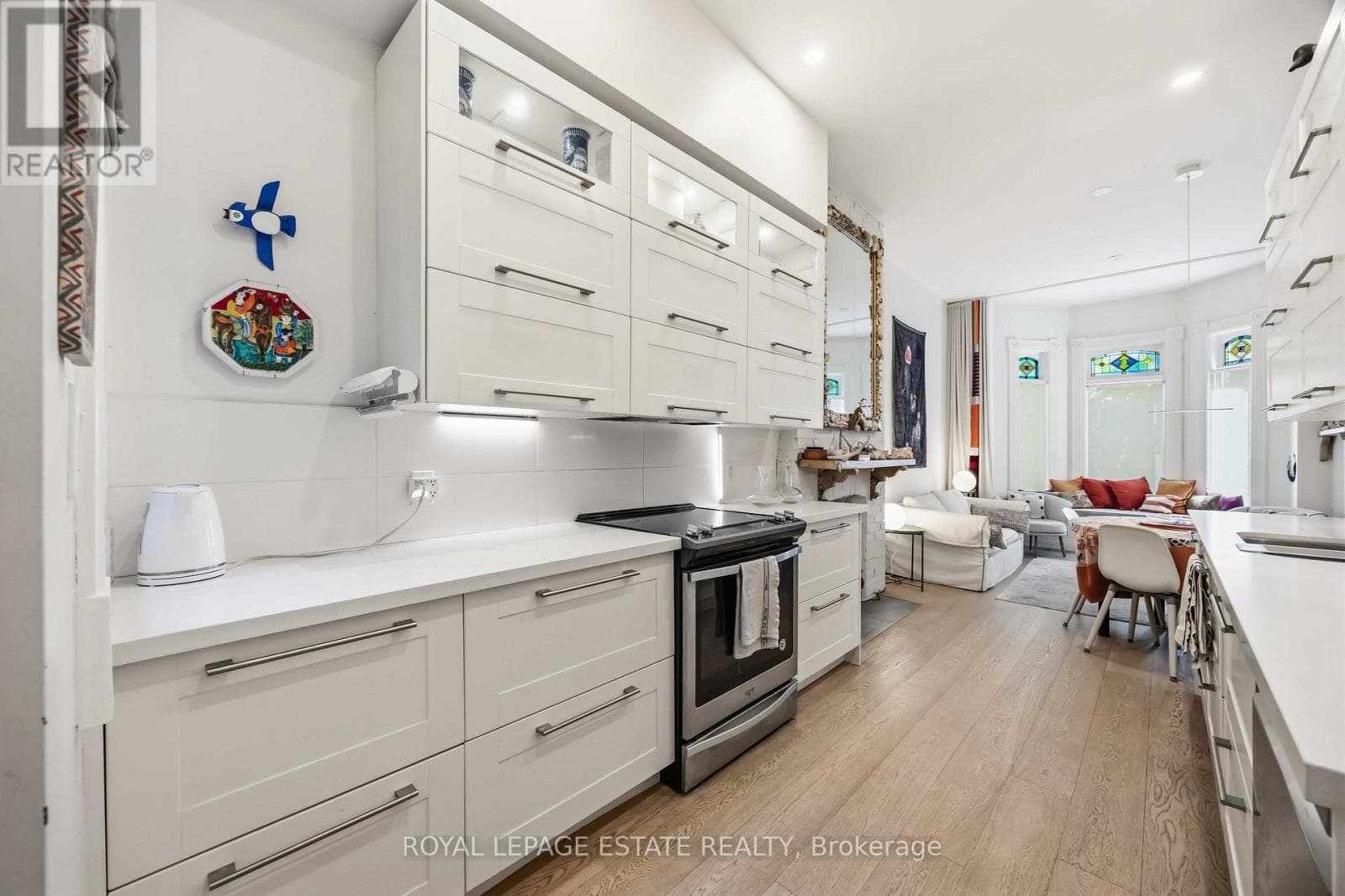 Multi-family at MAIN- 100 Seaton Street, Toronto (Cabbagetown-South St. James Town), Ontario - Photo 7 - RE/MAX Garden City Realty