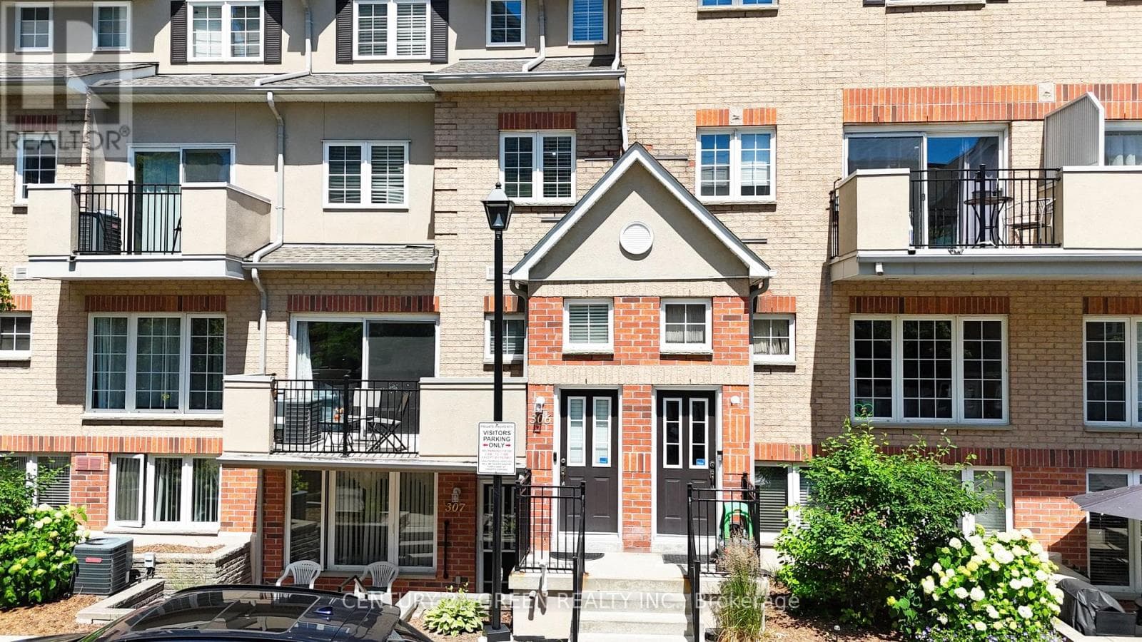 Single Family at 306- 1400 The Esplanade, Pickering (Town Centre), Ontario - Photo 2 - RE/MAX Garden City Realty