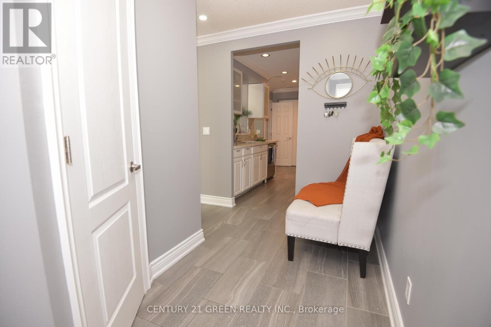 Single Family at 306- 1400 The Esplanade, Pickering (Town Centre), Ontario - Photo 6 - RE/MAX Garden City Realty
