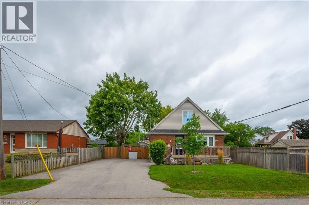 2 CHERRY Avenue