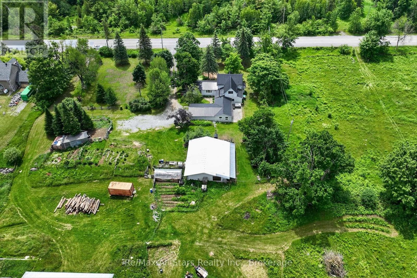 4077 Monck Road