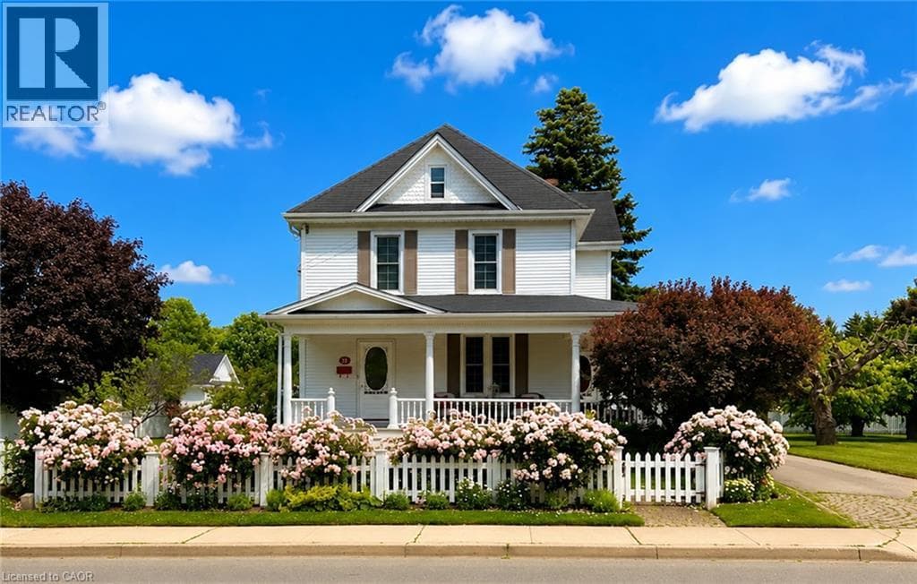 Single Family at 24 MAPLE Avenue, Grimsby, Ontario - Photo 3 - RE/MAX Garden City Realty