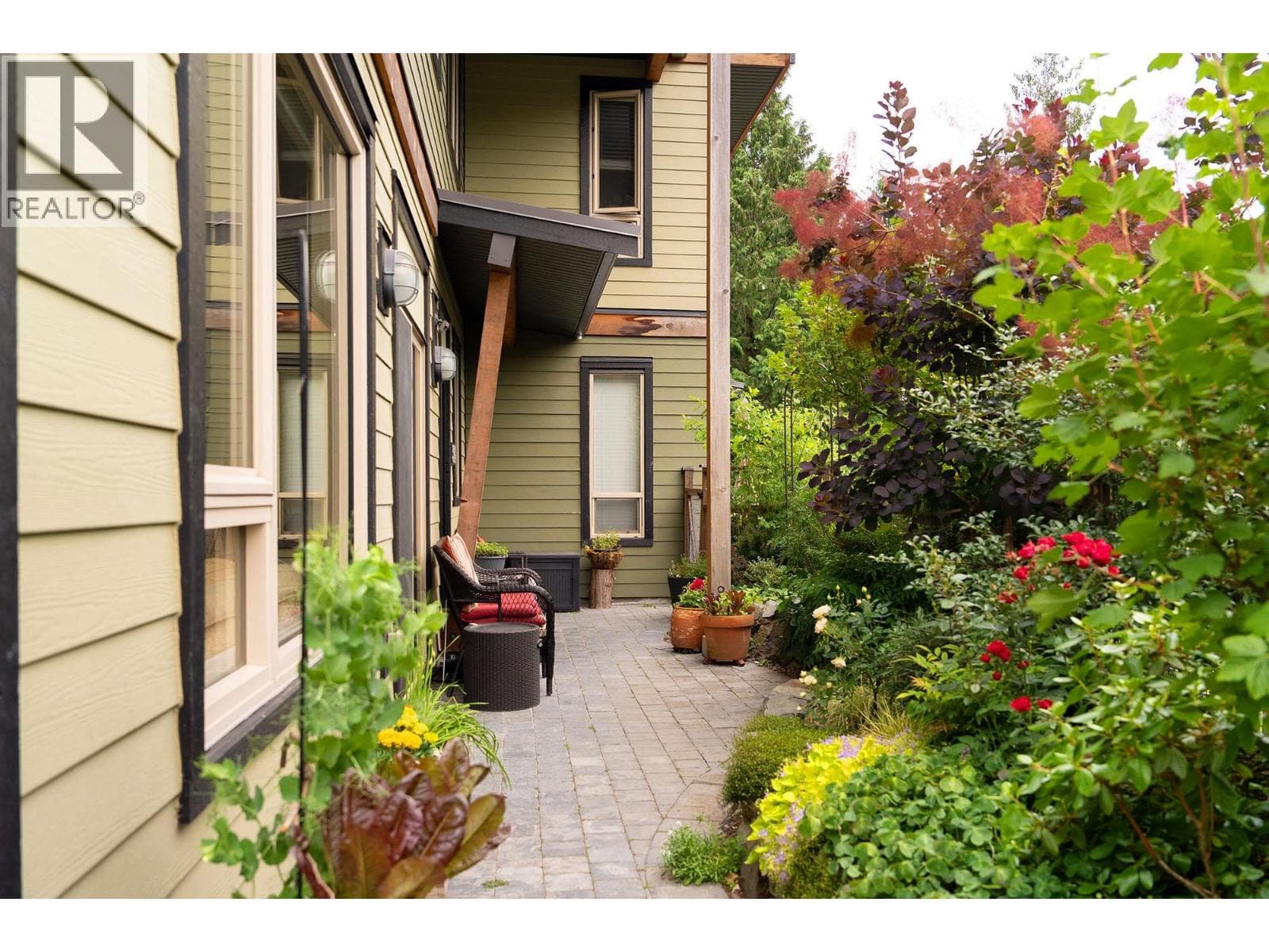 Single Family at 314- 726A BELTERRA Road, Bowen Island, British Columbia - Photo 2 - RE/MAX Garden City Realty