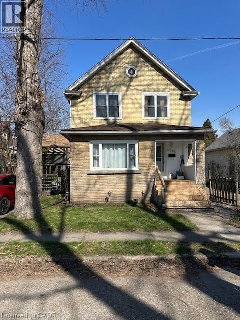 4115 MAY Avenue