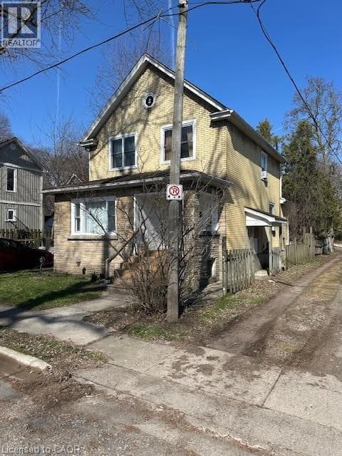 Single Family at 4115 MAY Avenue, Niagara Falls, Ontario - Photo 6 - RE/MAX Garden City Realty