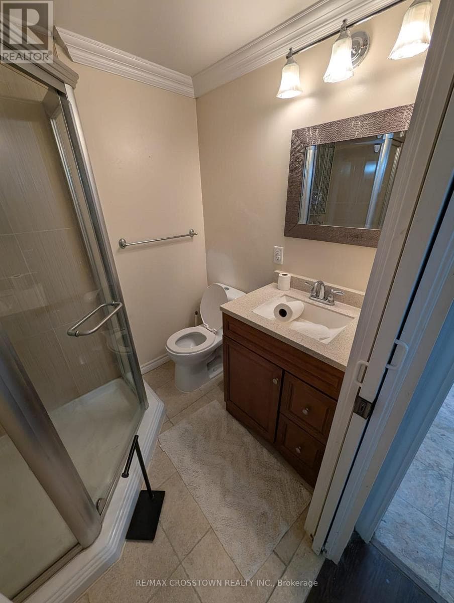 Single Family at 44 Smyth Crescent, New Tecumseth (Beeton), Ontario - Photo 6 - RE/MAX Garden City Realty