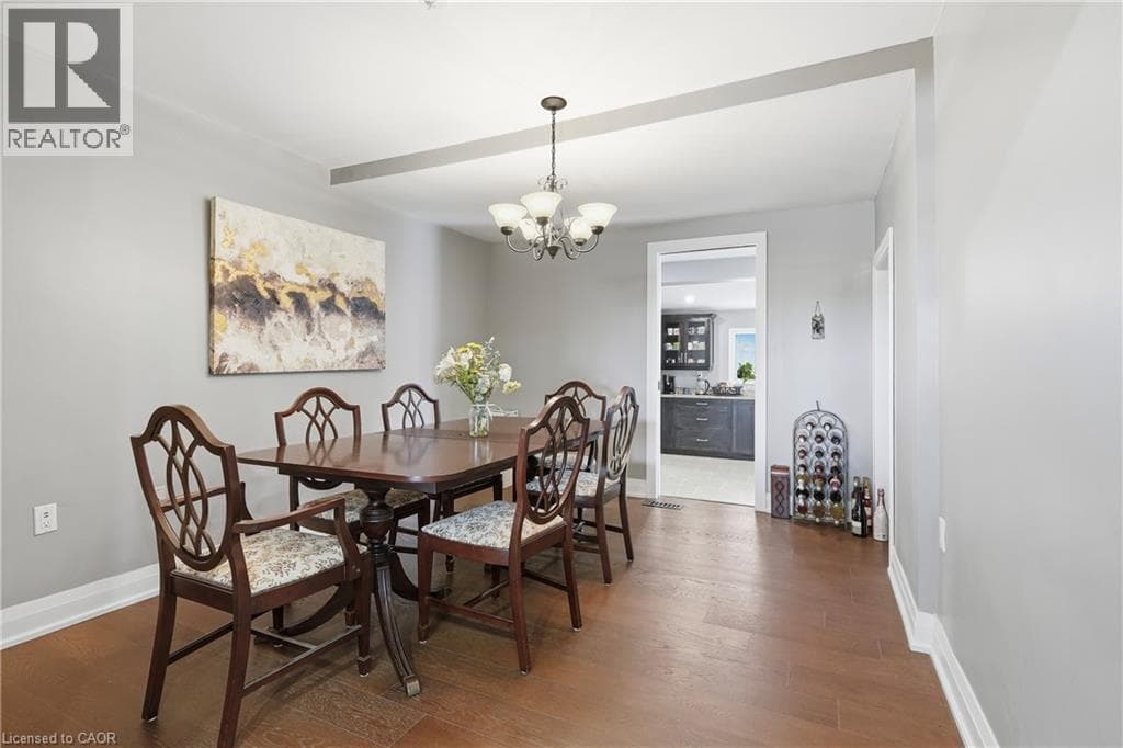 Single Family at 7186 GARNER Road, Niagara Falls, Ontario - Photo 9 - RE/MAX Garden City Realty