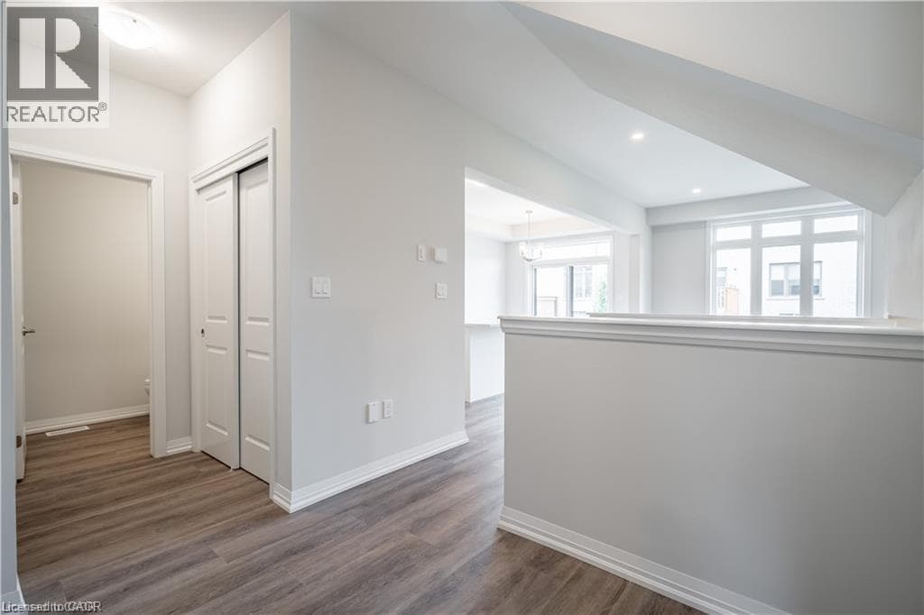 Single Family at 49- 4552 PORTAGE Road, Niagara Falls, Ontario - Photo 3 - RE/MAX Garden City Realty