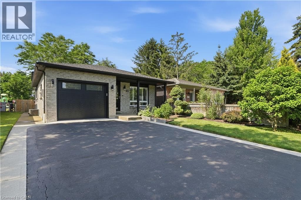 Single Family at 45 SANDRA Crescent, Grimsby, Ontario - Photo 3 - RE/MAX Garden City Realty