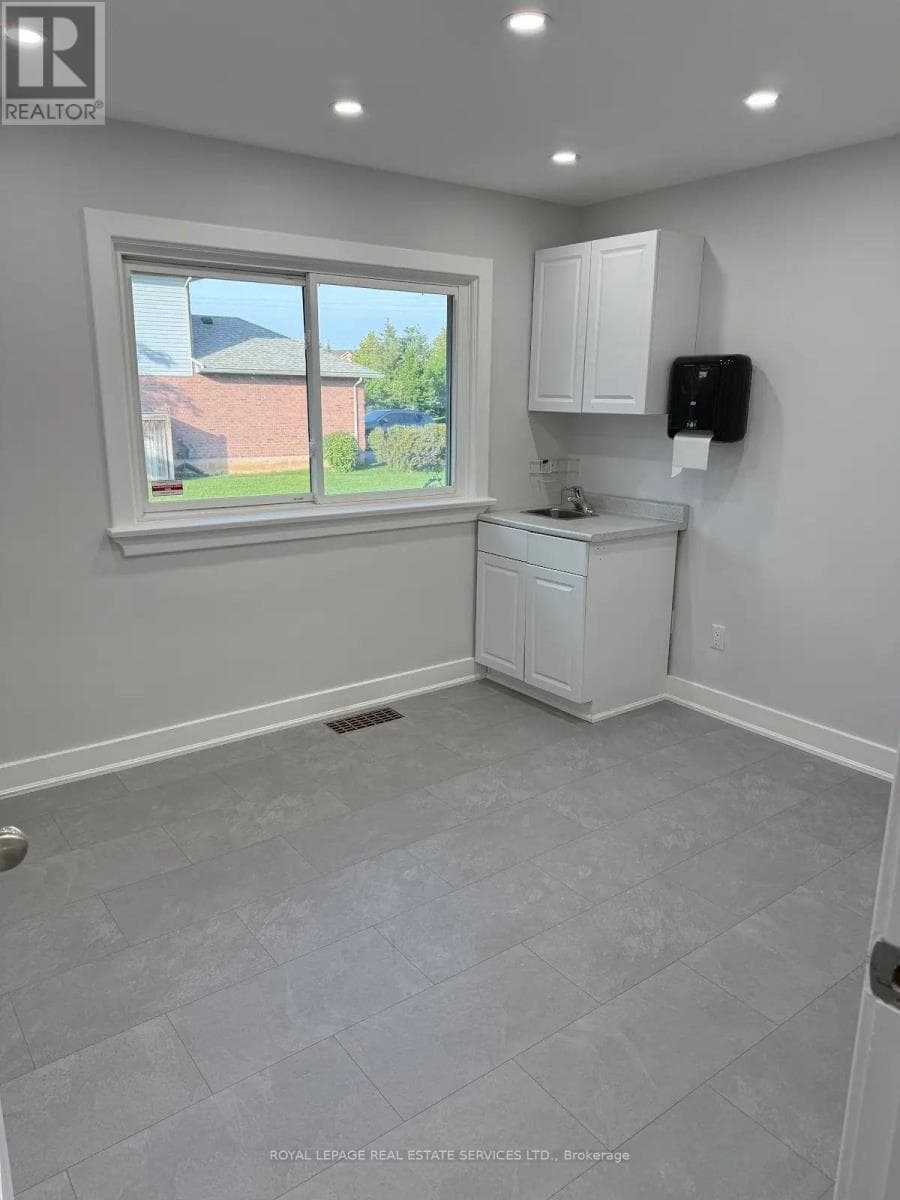 Retail at 2409 Walker's Line, Burlington (Rose), Ontario - Photo 6 - RE/MAX Garden City Realty