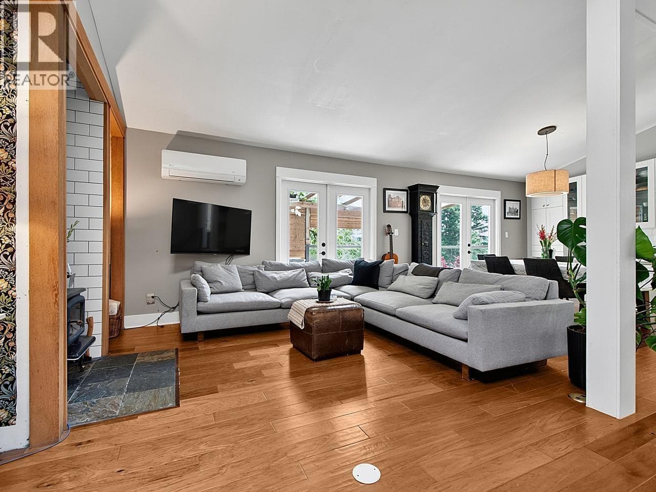 Single Family at 1211 MILLER Road, Bowen Island, British Columbia - Photo 7 - RE/MAX Garden City Realty