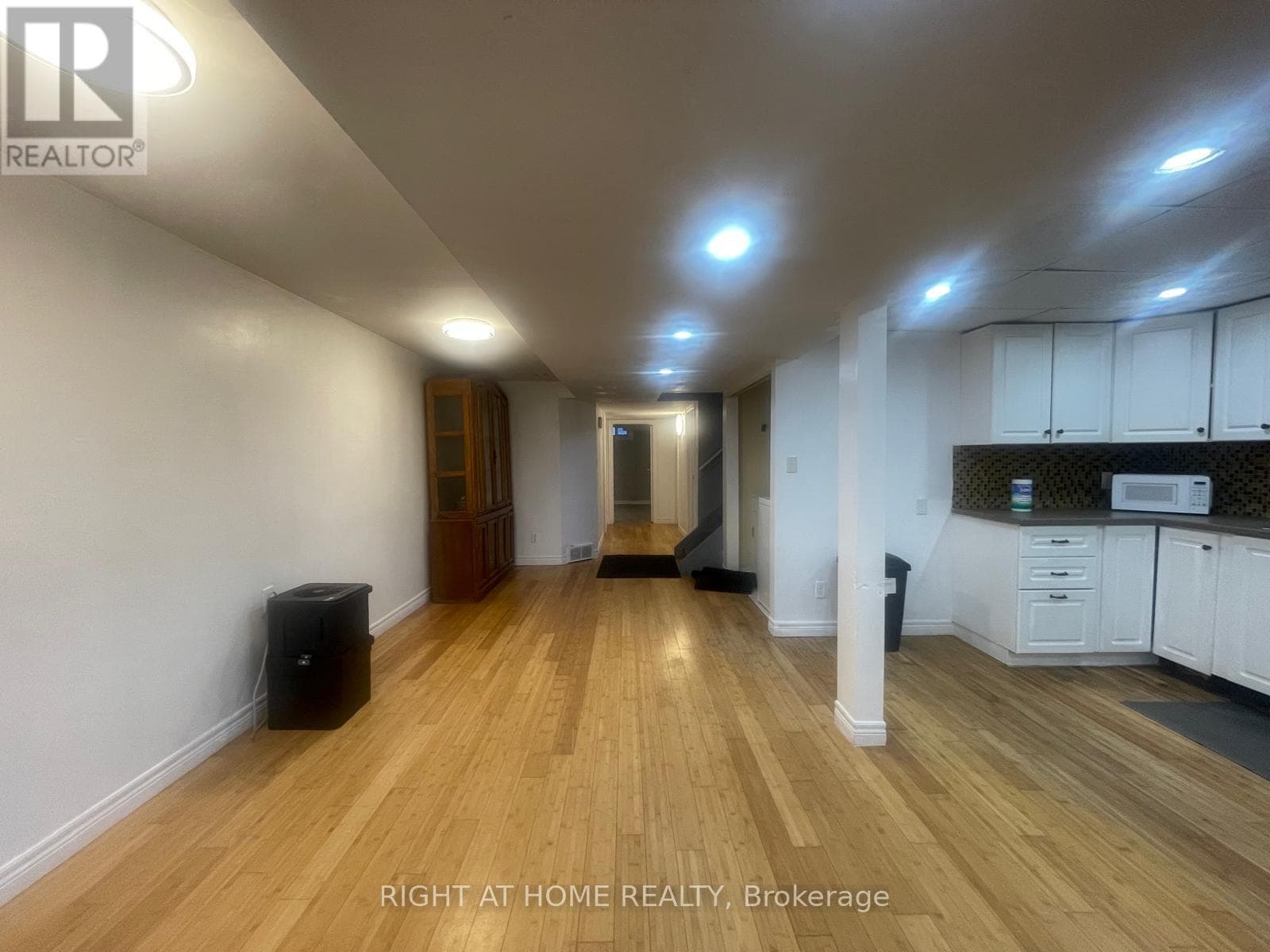 Single Family at (Basmt)- 135 Northgate Drive, Welland (N. Welland), Ontario - Photo 4 - RE/MAX Garden City Realty