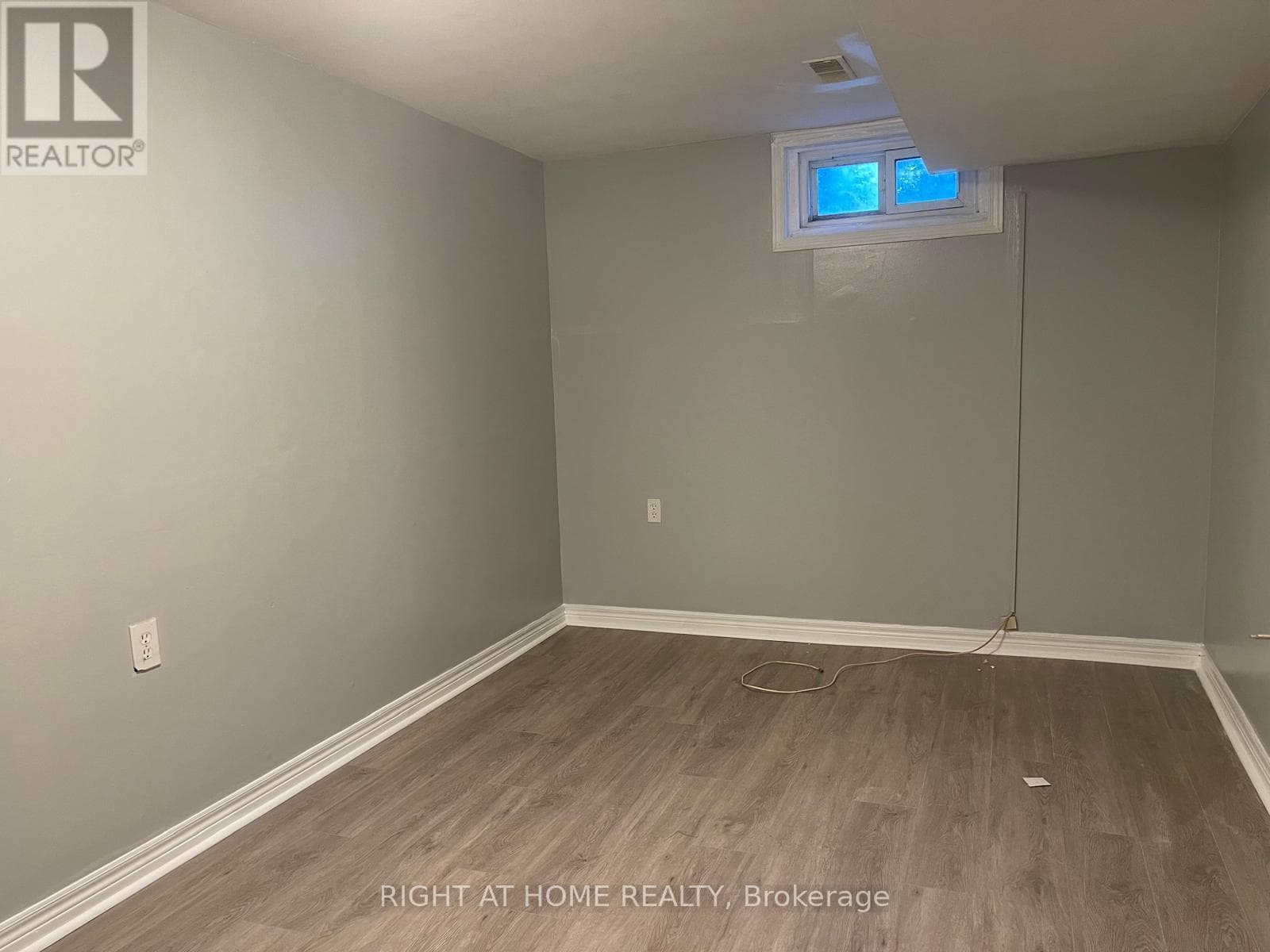 Single Family at (Basmt)- 135 Northgate Drive, Welland (N. Welland), Ontario - Photo 9 - RE/MAX Garden City Realty