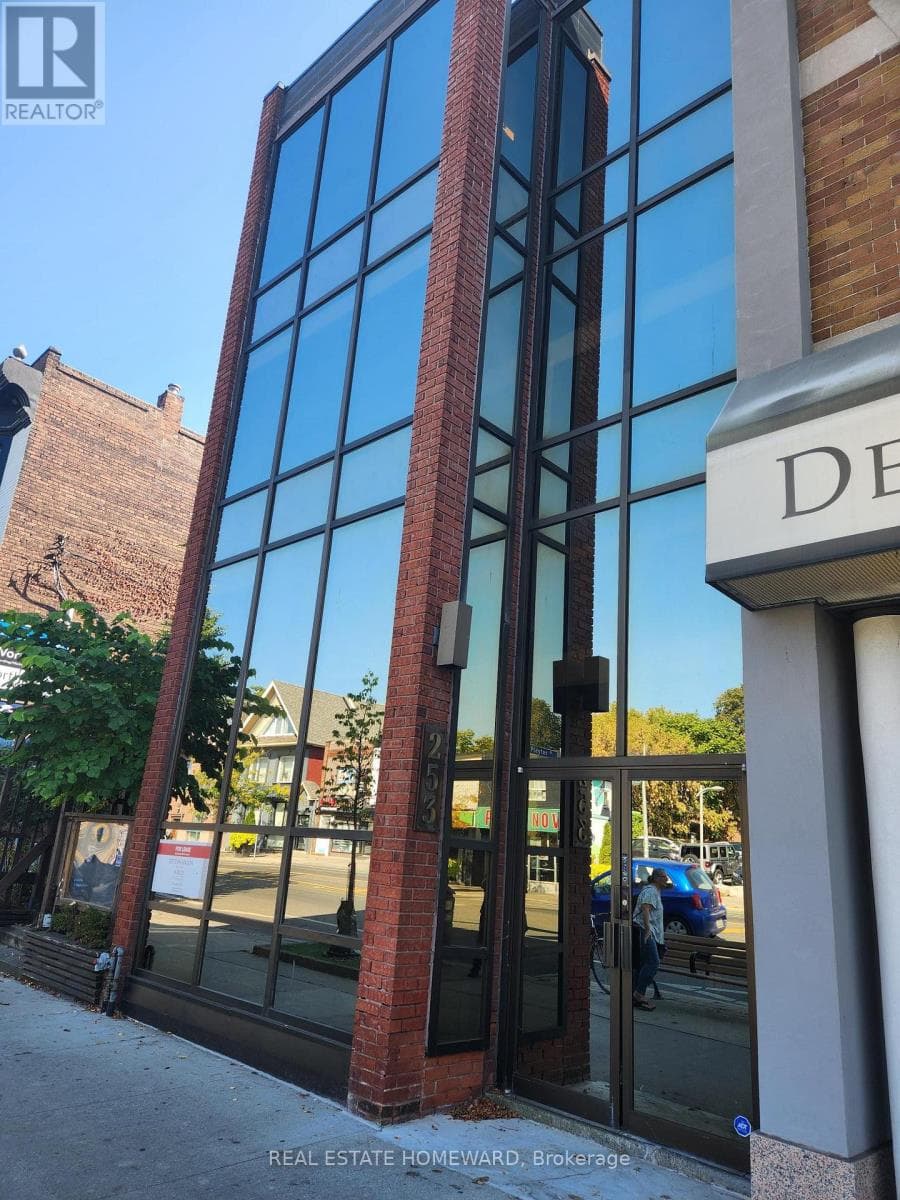 Office at 101- 253 Danforth Avenue, Toronto (North Riverdale), Ontario - Photo 2 - RE/MAX Garden City Realty
