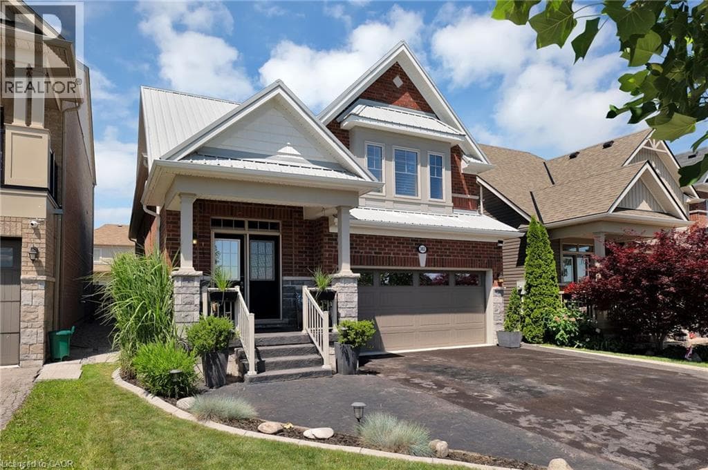 Single Family at 302 CONCESSION 3RD Road, Niagara-on-the-Lake, Ontario - Photo 2 - RE/MAX Garden City Realty