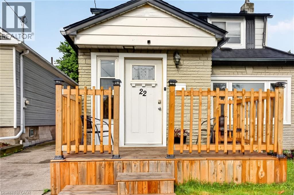 Single Family at 22 EDITH Street, St. Catharines, Ontario - Photo 2 - RE/MAX Garden City Realty