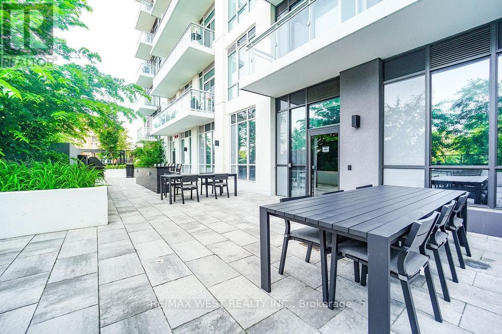 Single Family at 215- 286 Main Street, Toronto (East End-Danforth), Ontario - Photo 10 - RE/MAX Garden City Realty