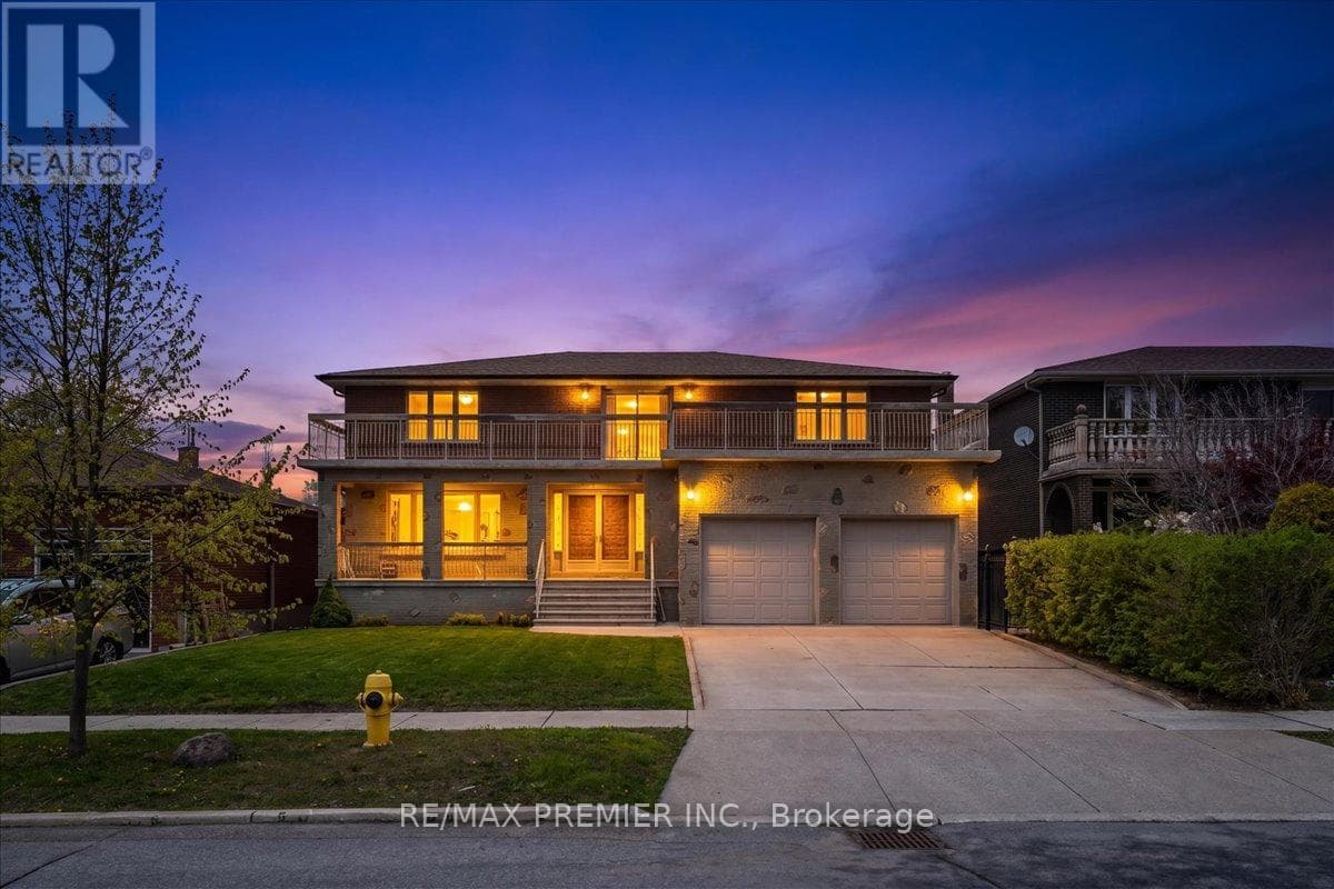 100 Hallsport Crescent