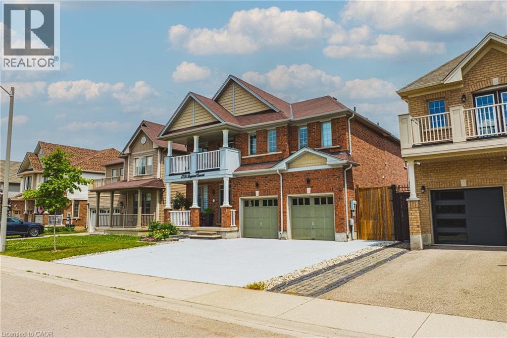 Single Family at 8776 DOGWOOD Crescent, Niagara Falls, Ontario - Photo 4 - RE/MAX Garden City Realty