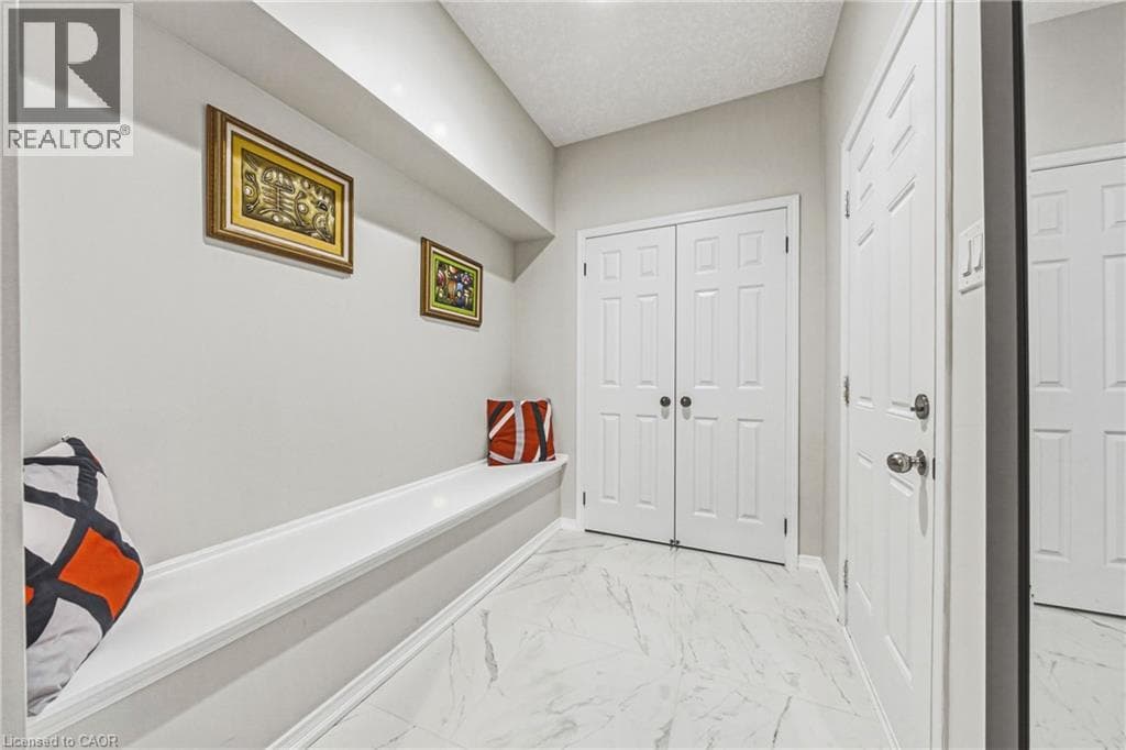 Single Family at 8776 DOGWOOD Crescent, Niagara Falls, Ontario - Photo 8 - RE/MAX Garden City Realty