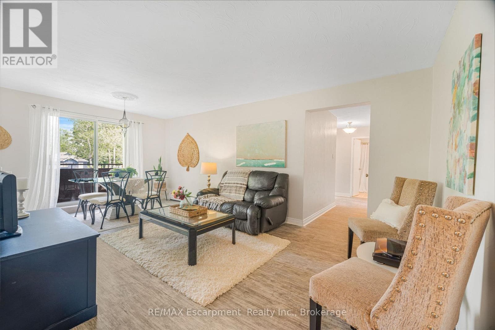 203- 485 Thorold Road