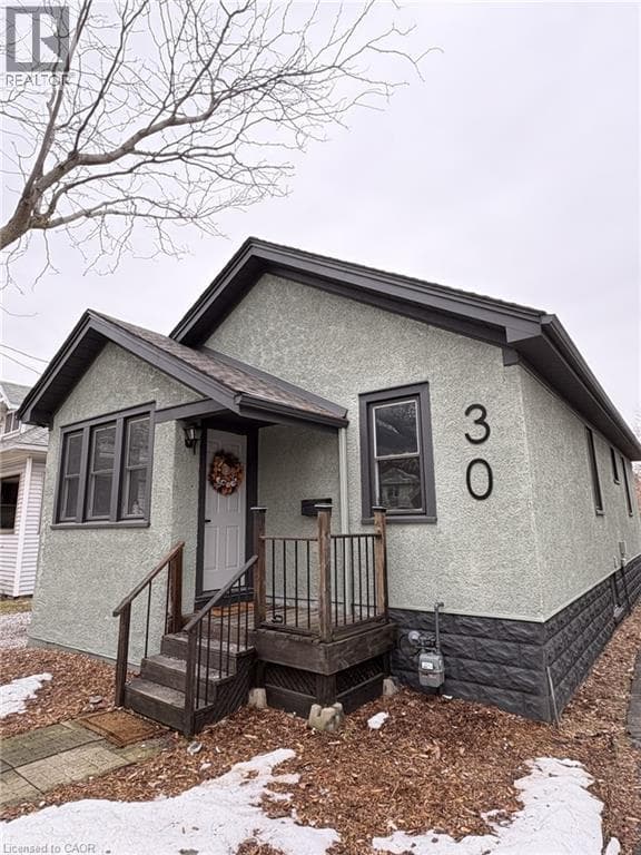 30 EASTCHESTER Avenue