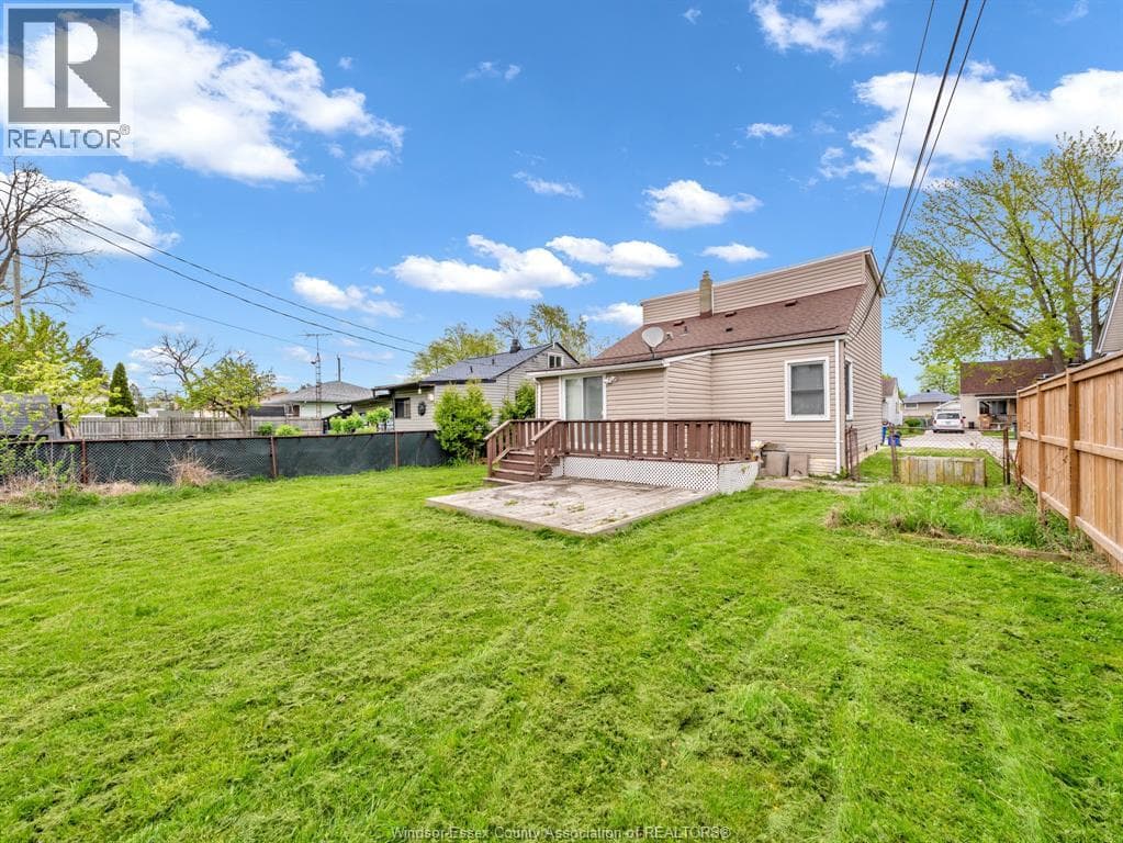 Single Family at 3748 WHITNEY, Windsor, Ontario - Photo 6 - RE/MAX Garden City Realty