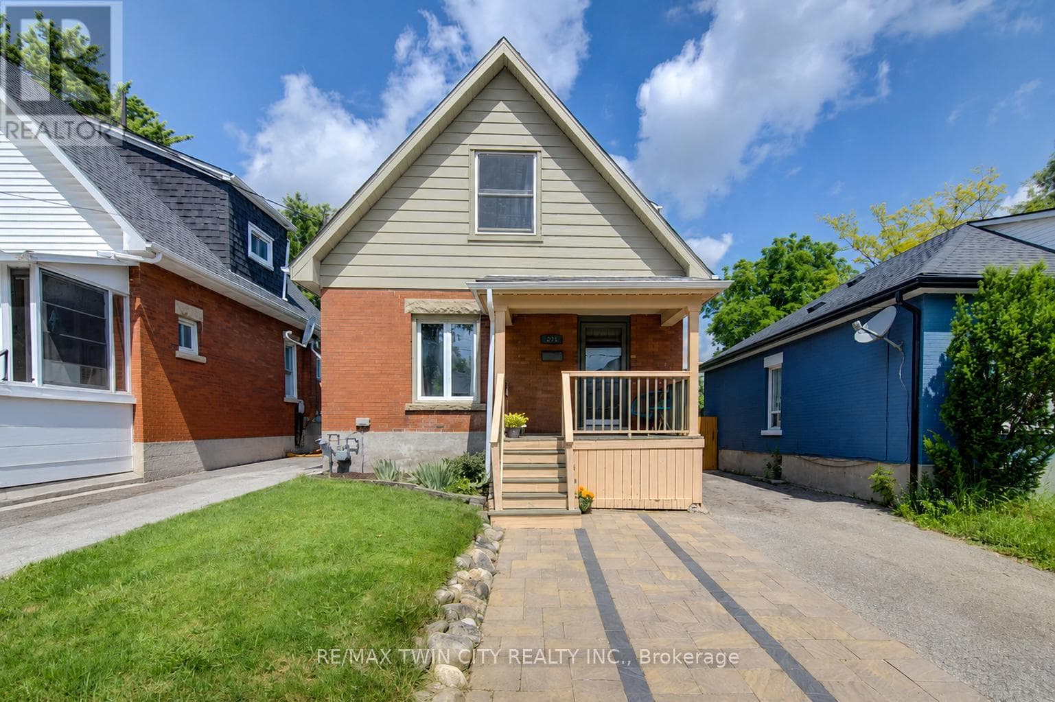 271 London Road
