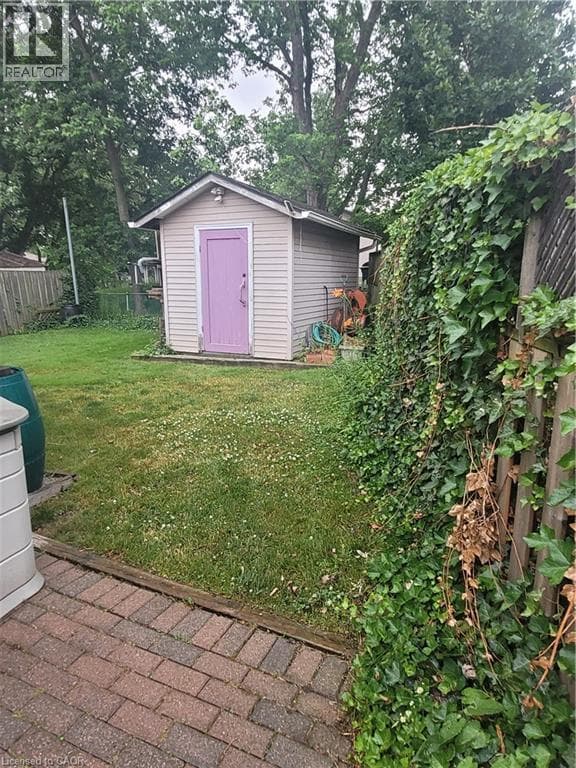 Single Family at 9 VALLEY Road, St. Catharines, Ontario - Photo 7 - RE/MAX Garden City Realty