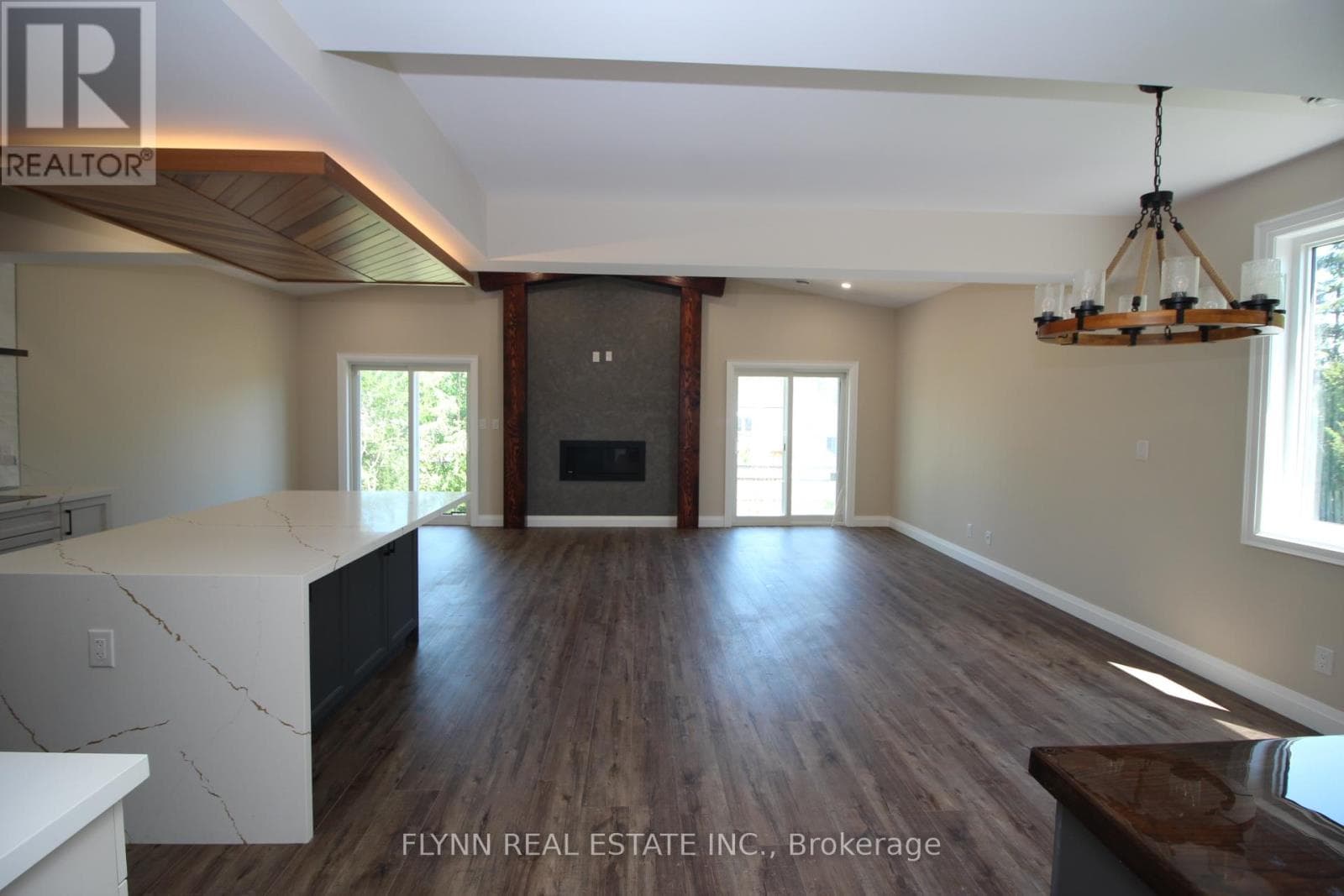 Multi-family at 1- 3008 Young Avenue, Fort Erie (Ridgeway), Ontario - Photo 7 - RE/MAX Garden City Realty