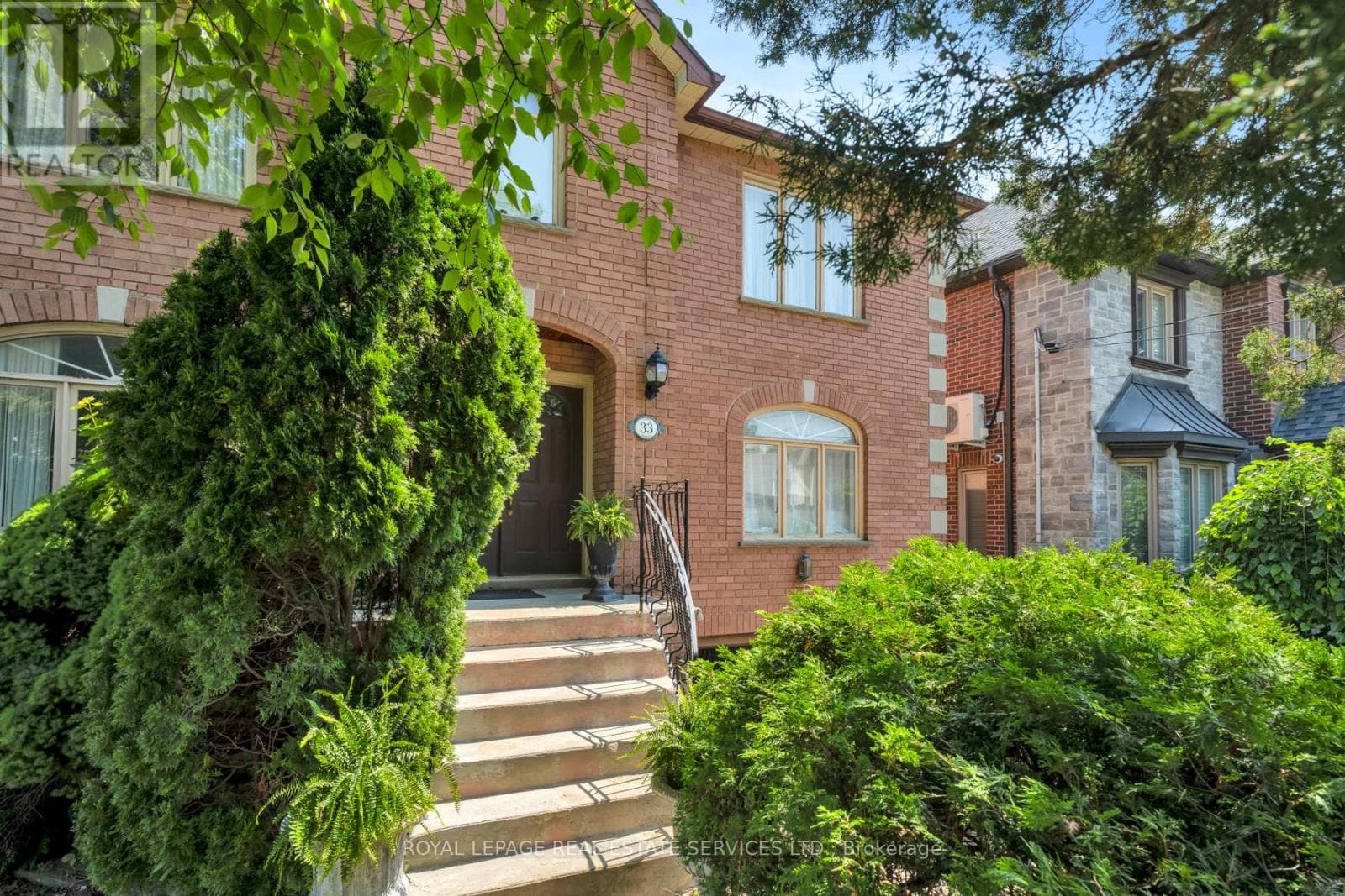 Single Family at 33 Lynnhaven Road, Toronto (Englemount-Lawrence), Ontario - Photo 2 - RE/MAX Garden City Realty
