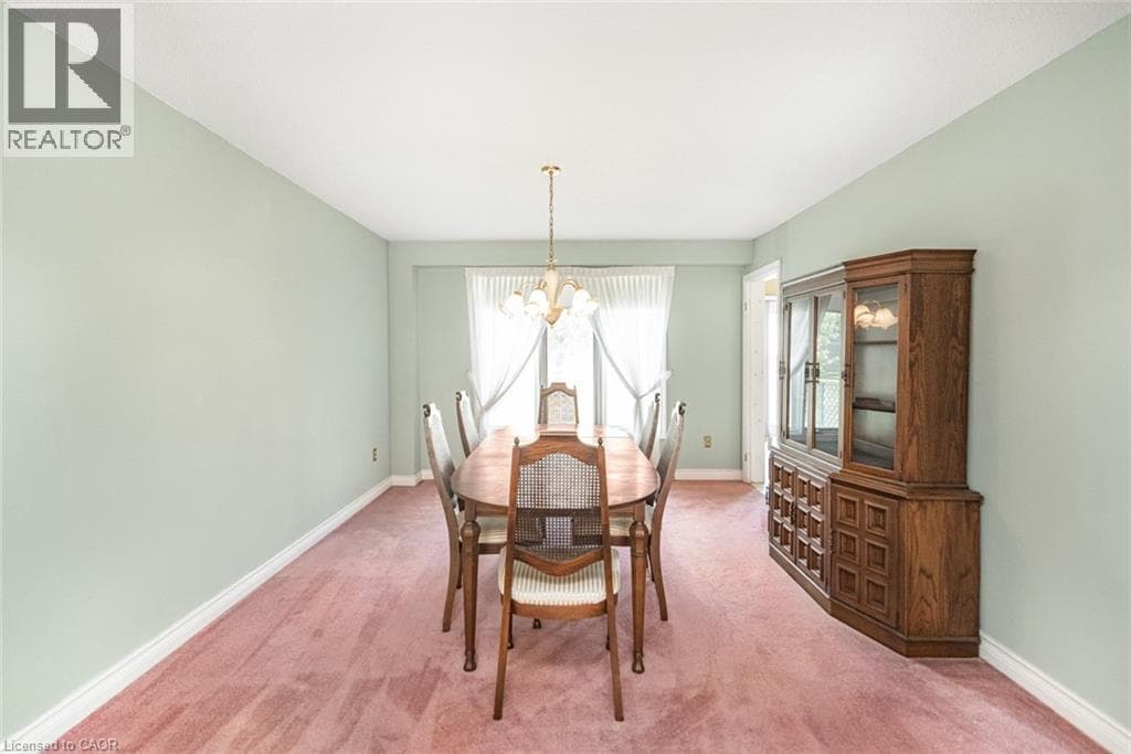 Single Family at 381 KERMAN Avenue, Grimsby, Ontario - Photo 10 - RE/MAX Garden City Realty